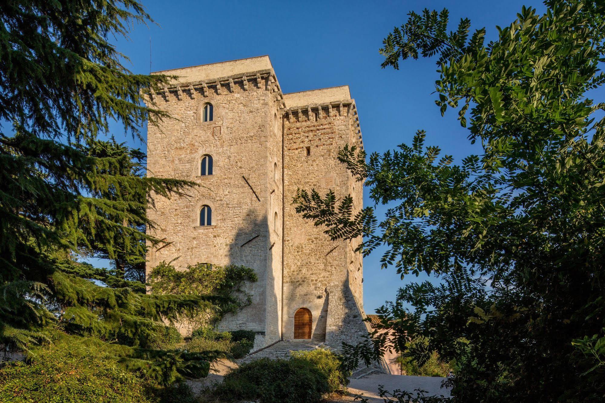 Torre Almonte Aparthotel Todi Exterior photo